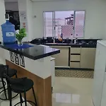 Guaruja Tombo Apto 150 Metros Da Praia 2 Vagas